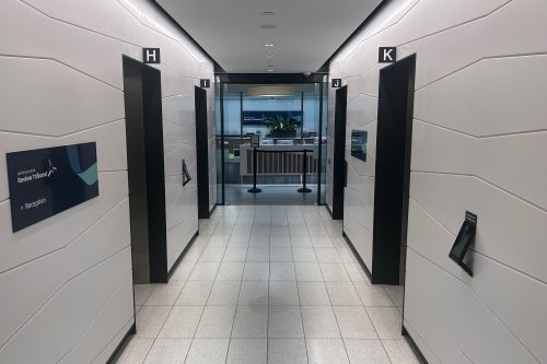 Lifts at Melbourne registry, level 4 15 William Street
